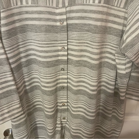 Rose + Olive Striped Blouse with Back Button Detail - Picture 6 of 6